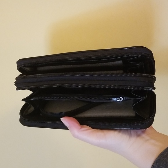 Zebra print sequin covered wallet NWT - Picture 2 of 4